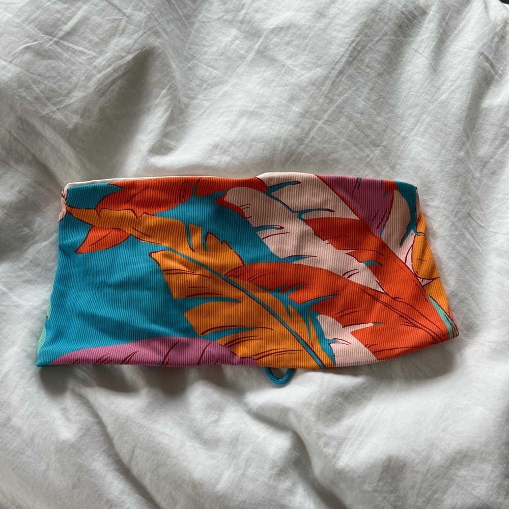 L space strapless bikini top